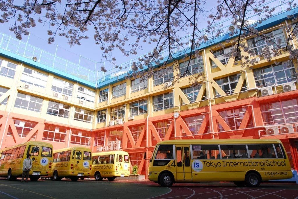 Tokyo International School (TIS)