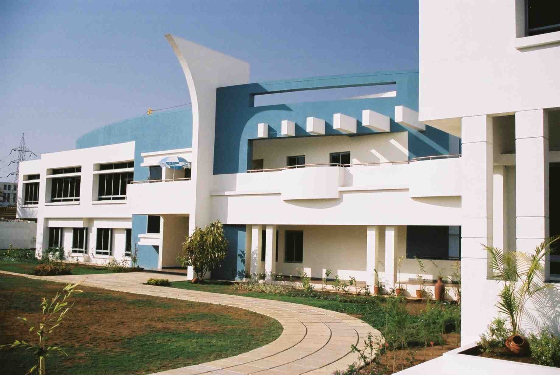 Mercedes-Benz International School, Pune